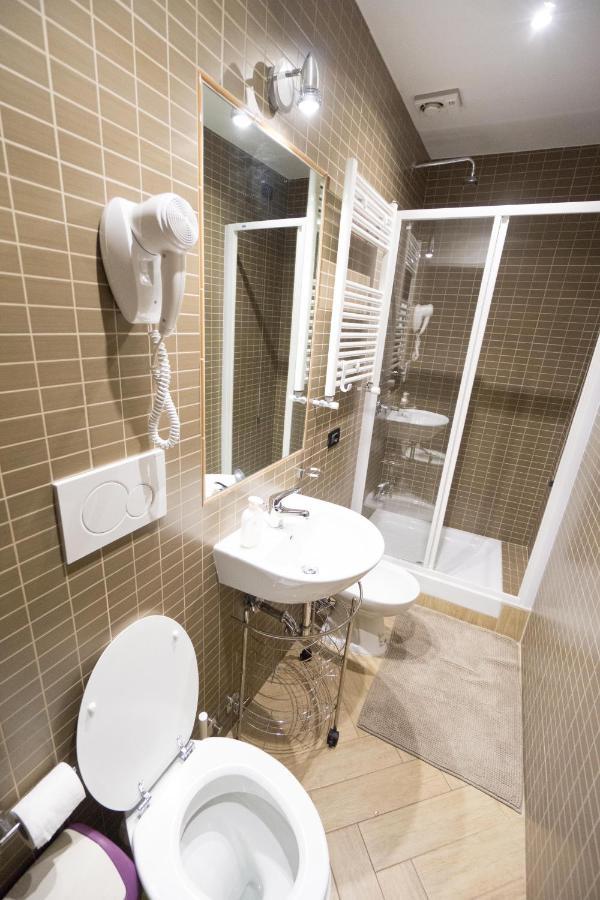 Funny Rooms Rome Exterior photo